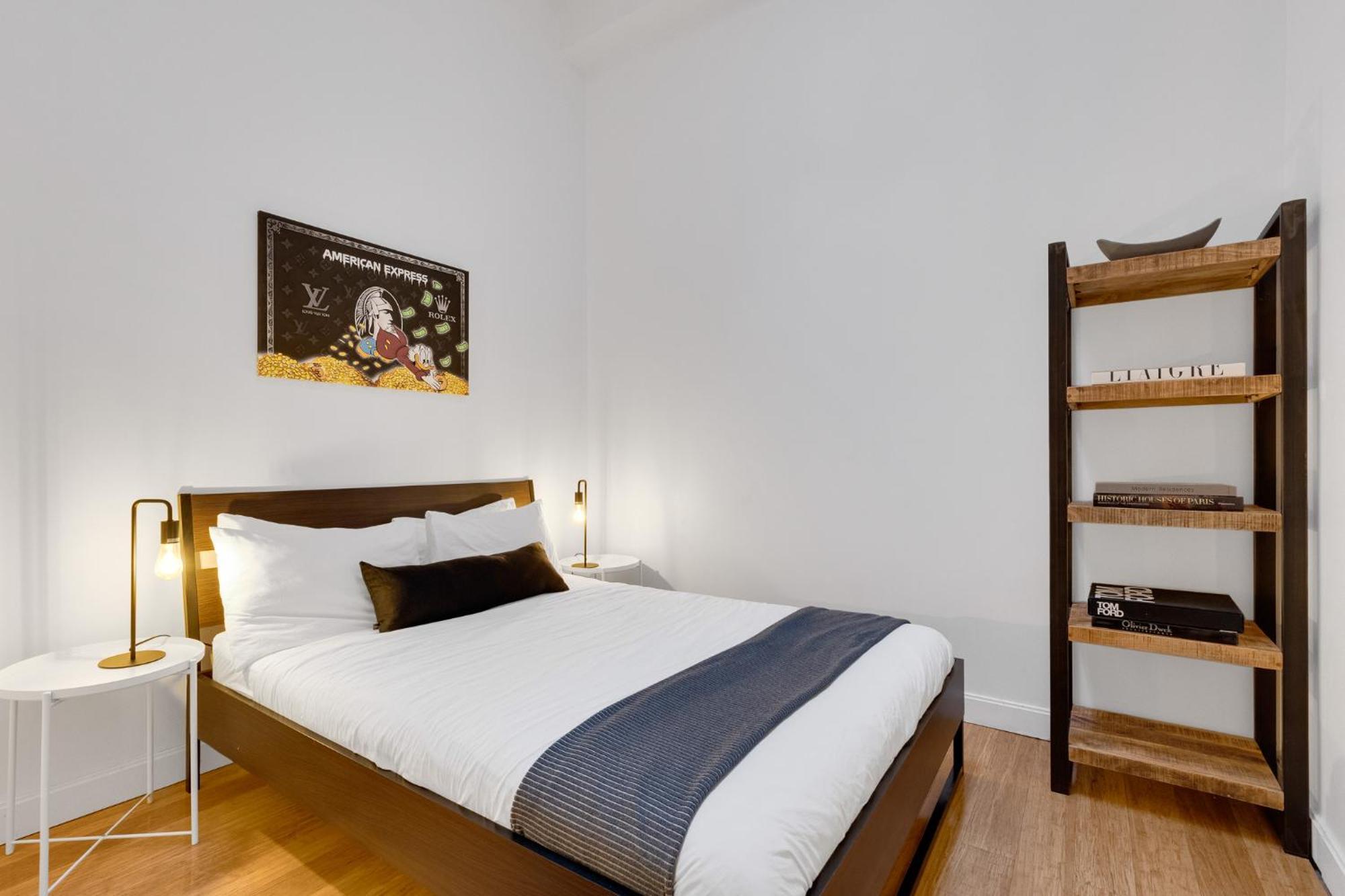 Liv Mtl Main Aparthotel Montreal Exterior photo