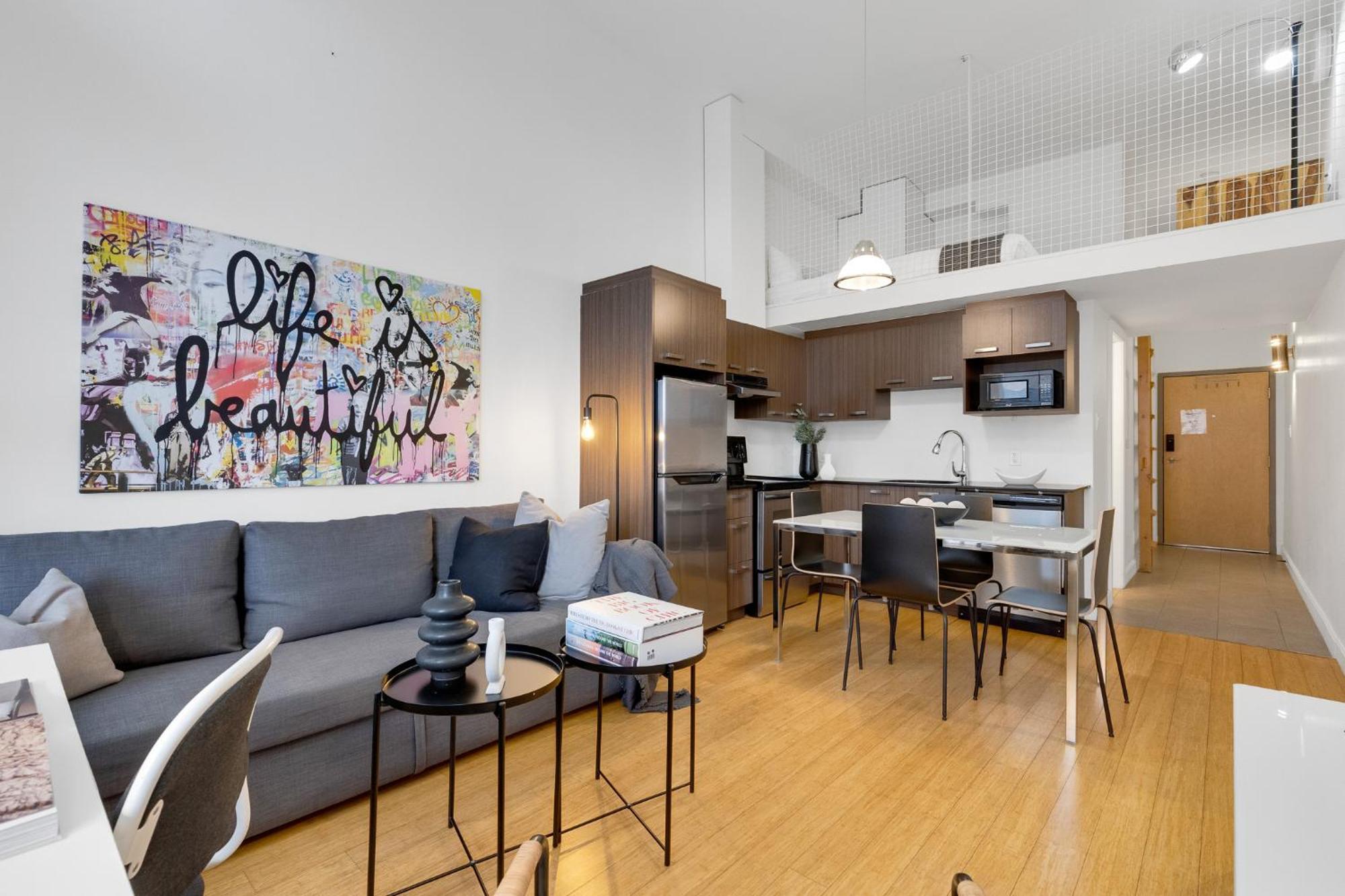 Liv Mtl Main Aparthotel Montreal Exterior photo
